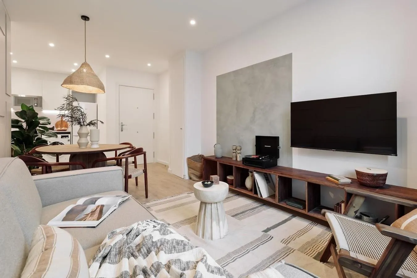 Pompei - 2 Bedrooms, Balcony And Terrace In Ciutat Vella Barcelone 0*,  Espagne