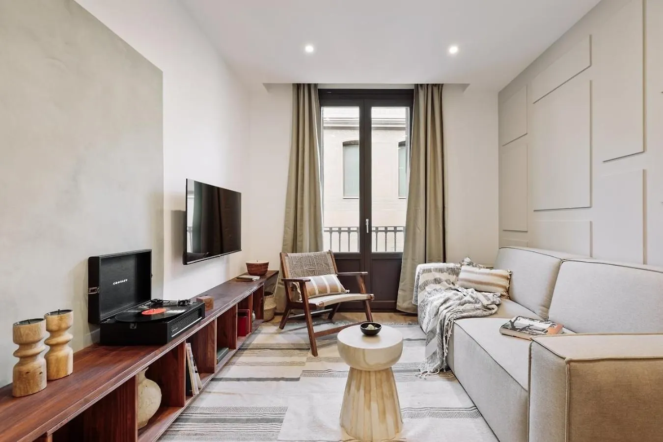 Pompei - 2 Bedrooms, Balcony And Terrace In Ciutat Vella Barcelone 0*,  Espagne
