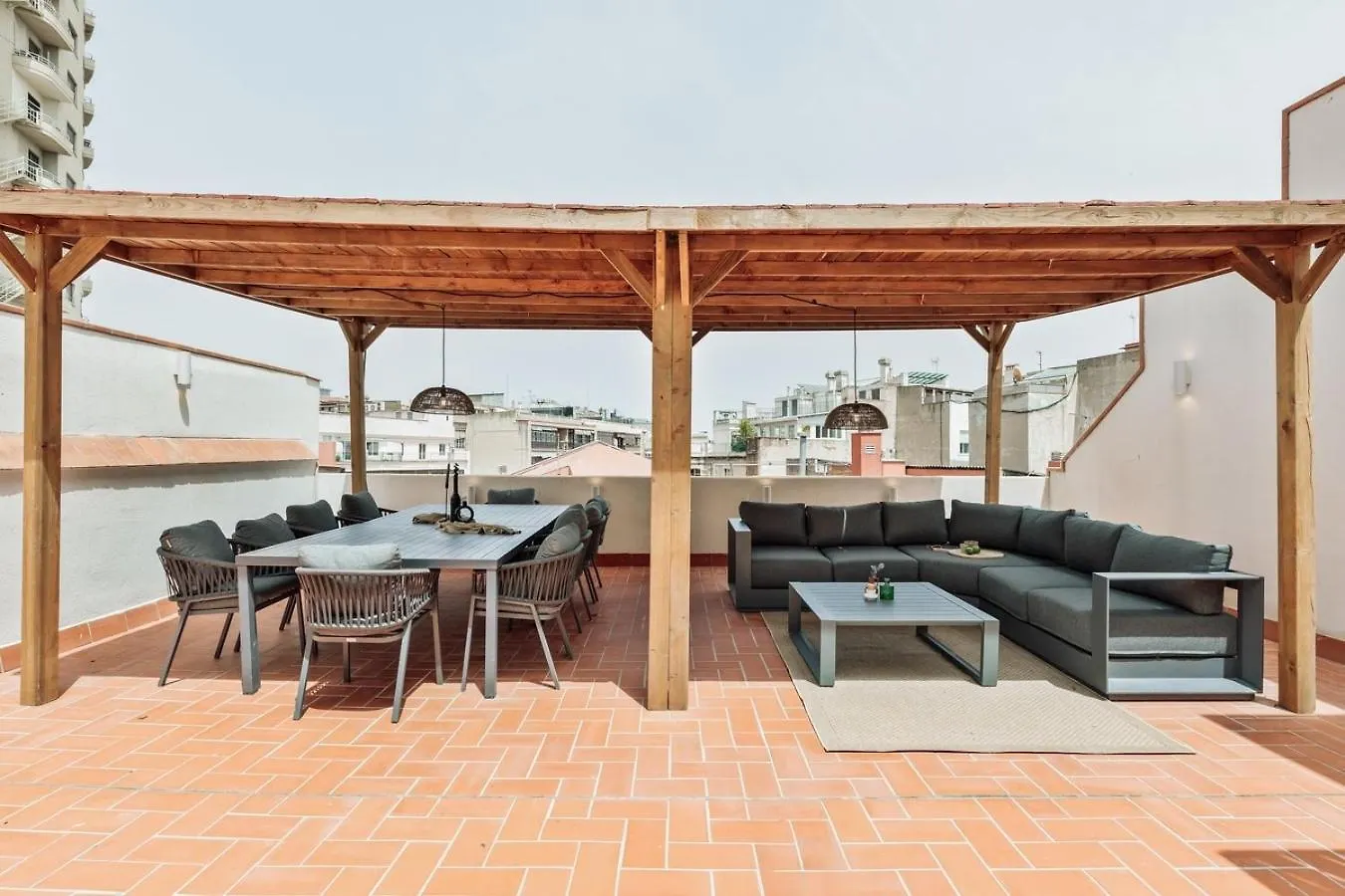Pompei - 2 Bedrooms, Balcony And Terrace In Ciutat Vella Barcelone Espagne